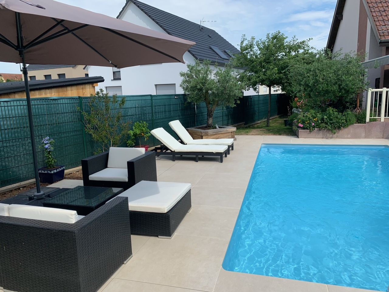 Piscine par Jardin_d_or à Strasbourg