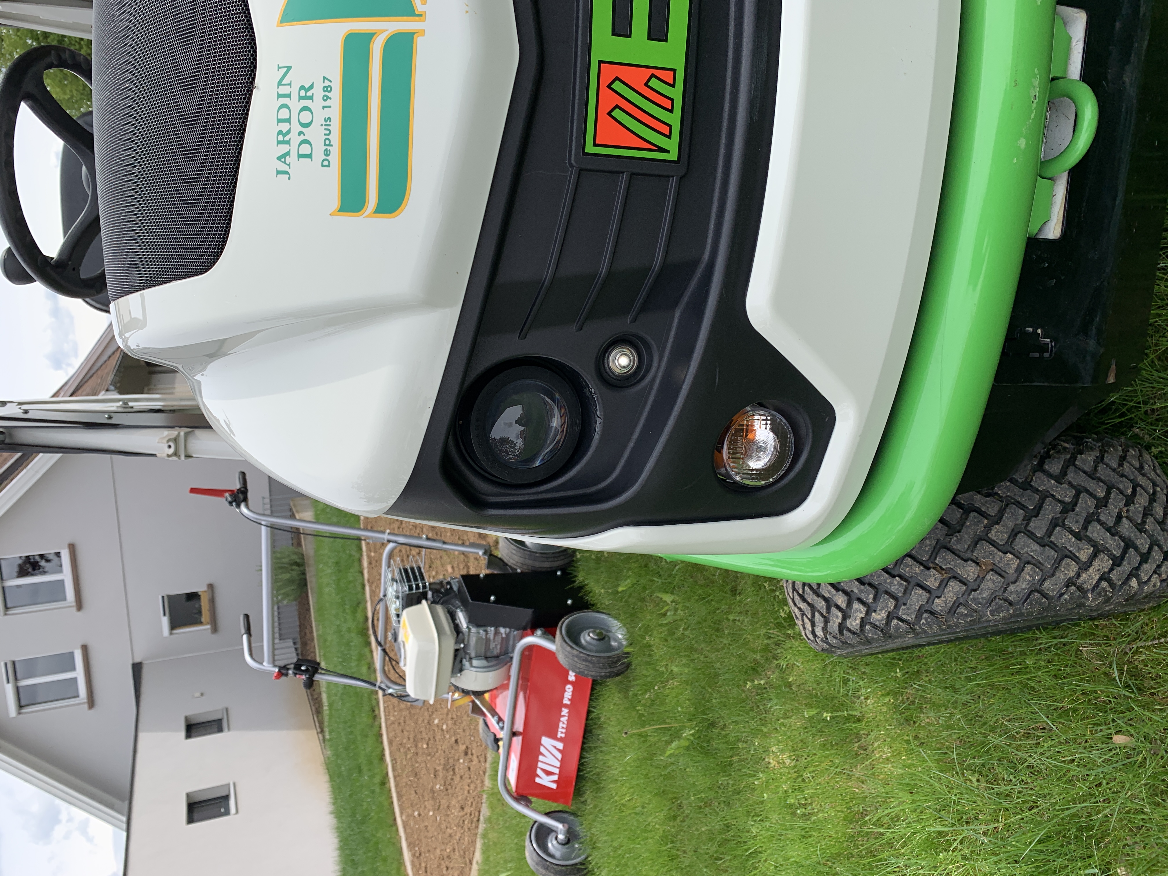 Piscine de nuit par Jardin_d_or à Strasbourg